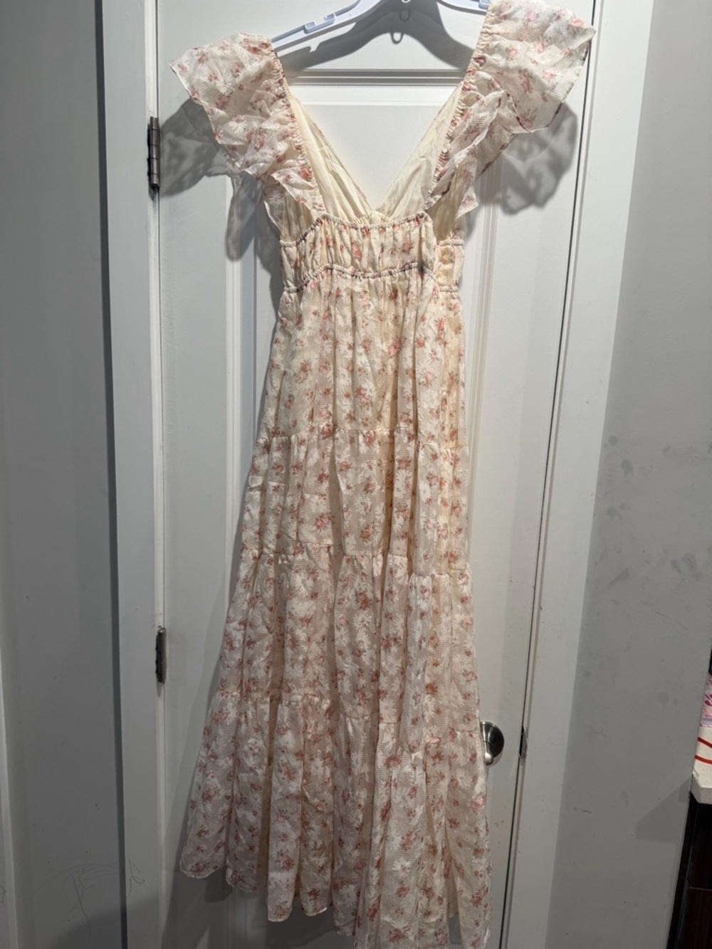 Altar'd State ENCHANTED FLORAL & GINGHAM RUFFLED MAXI DRESS IN CREAM/PEACH S-XS - Picture 15 of 16